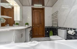 Жилянська 7 НСК Олімпійський - 3