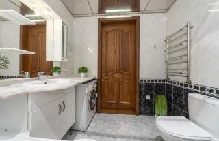 Жилянська 7 НСК Олімпійський - 2