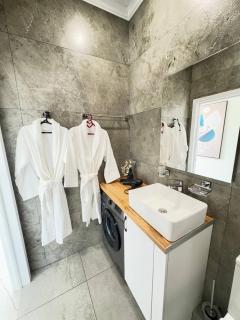 Своя терасса с видом на горы - 7