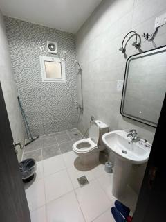 شقة متكاملة بجوار ملعب الجوهرة - 5