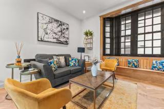 Beautifully 3Bed Restored Manchester Apartment - Pass the Keys - 6