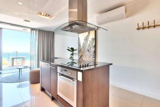 Camps Bay Luxury studio apartment - The Crystal - 3