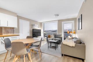 Arctic View Apartment-Northern Lights & City view - 6