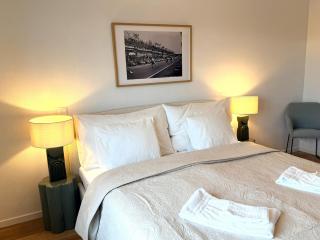 Cocoa Suite - free parking - 6