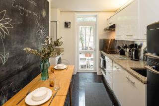 Historic 2BR Home - Garden, BBQ, Parking - 0