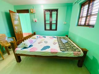 Family Room at Pappas Pride - 1