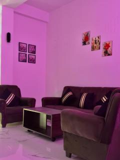 Pink Bliss Homestay - 0