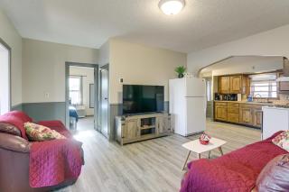 Steps to Shore! Pet-Friendly Lake Waconia Getaway - 0