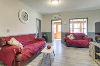 Steps to Shore! Pet-Friendly Lake Waconia Getaway - 5