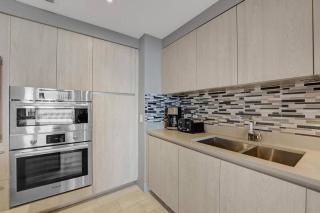 Amazing Apartments At H Beach House - 8