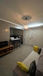 Apartamento de 1 Quarto no Centro Histórico de São Sebastião - SP - 4