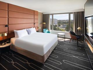 Mercure Sydney Parramatta - 6