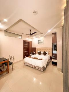 Hotel Gajur By Orchid Hospitality - 4