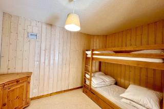 Bright apartment in Combloux near ski - 2