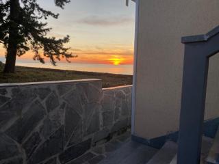 Sea View Boutique Apartments - 7