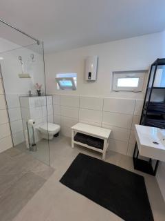 Schöne helle Wohnung - 8