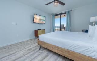 Phoenix X 213 condo - 4