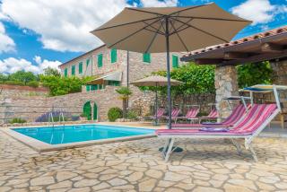 Ferienhaus mit Privatpool für 2 Personen und 2 Kinder in Crikvenica, Kvarner Bucht - 0
