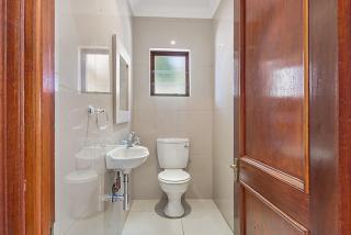 Modern Family Haven with Garden Sleeps 8 - 4