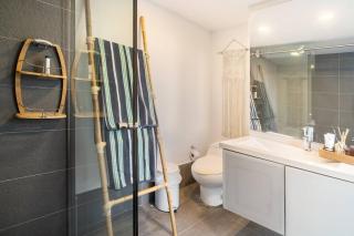 Amazing PH in Poblado 5BD & heated pool! - 3