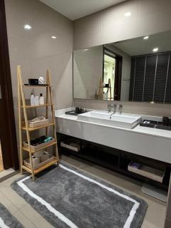 Luxury 5 bedroom villa Laguna Park - 6