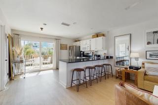 Island Gardens 102 - 6