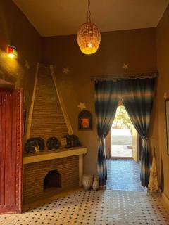 Chez Tonton Guesthouse - 9