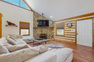 Pebble on The Creek - 4