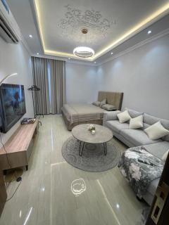 شقة صالة وغرفة نوم هادئه ومريحة دخول ذكي - 5