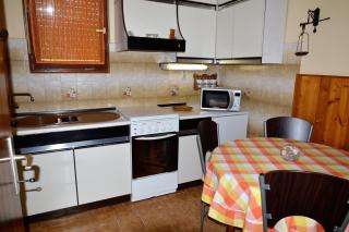 Schöne Wohnung In Poljica Mit Privatem Parkplatz - 2