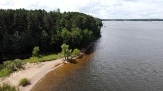 Log Cabin Elegance: Your Private Haven on 5 Acres of Hazelhurst Waterfront - 8