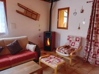 Chalet moderne à Formiguères de 80 m² avec terrasse - 9