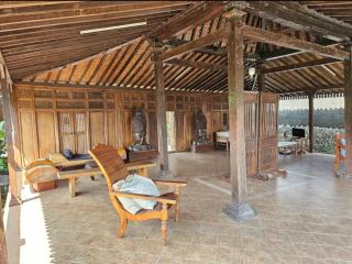 Spacious traditional open house with Garden&Pool 4 Bedrooms - 6