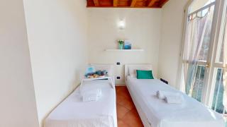 Borgo del Torchio C8 ByBookinggardalake - 1