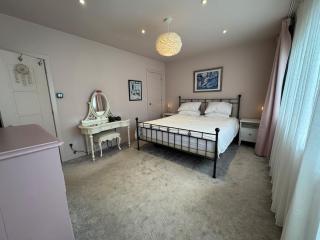 Stylish London 3BR Upscale House Blackheath - 1