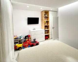 White House Kokas Luxury Apartments - 8