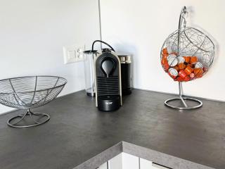 3-Zimmer-Apartment mit Terrasse, 5 Min zu Bahn & Shops - 9