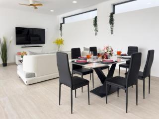 Stylish 3BR Pool Villa Lawan Villa (LWV1) - 5