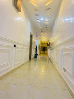 Triple J Universal Hotel and Suites - 7