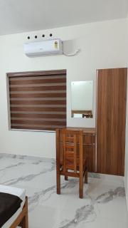 Sandora Home Stay - 6