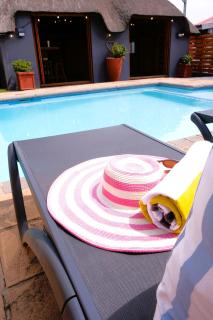 The Hemingway House 14 Resort Pool - 7