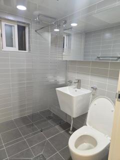 The Bomb Stay Gangnam - 1