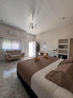 Águila Blanca Cañuelas - 9