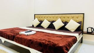 Hotel Ruma Palace - 5