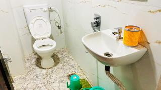 Hotel Ruma Palace - 4