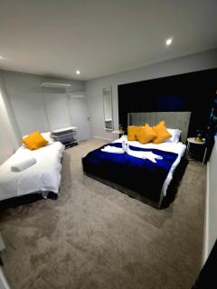 NEW 2bed Sleeps7 Ground Floor Long Stays Groups Families - 5