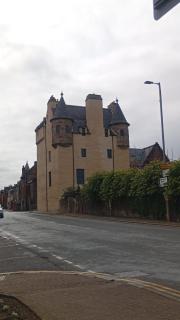 The Cassillis Hotel - Smart Self Check-in Hotel & Bar - 4