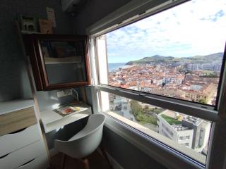 OFERTA ESPECIAL ÚLTIMA HORA - SARAKATUA15 - vistas espectaculares - familias y parejas - 2 dormitorios independientes - amplio salón cocina comedor - tarjeta parking OTA GRATIS - Julio y agosto estancia mínima 7 noches de domingo a domingo - - Zarautz - 7