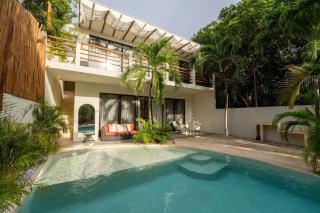 Modern Luxury Villa with Large Pool - BBQ grill - 8