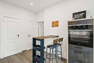 Susanne, zentrales Ferienhaus mit 2 Schlafzimmern, Terrasse, Hund willkommen! - 1